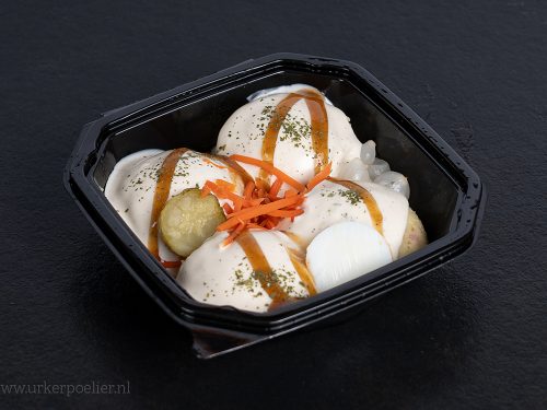 Productfoto De Urker Poelier Bakkerij Brouwer Huzarensalade (4 bollen)